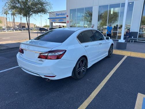 2017 Honda Accord Touring V6