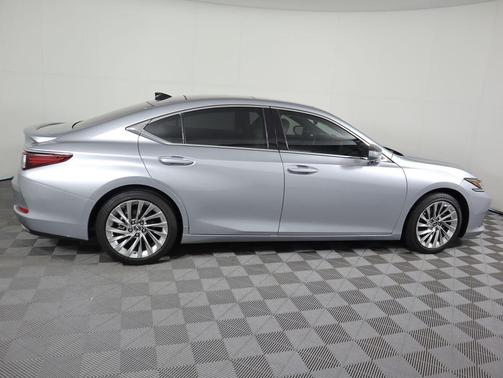 2022 Lexus ES 350 Luxury