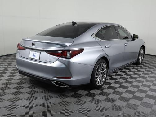 2022 Lexus ES 350 Luxury