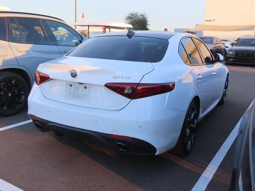 2018 Alfa Romeo Giulia Ti Sport