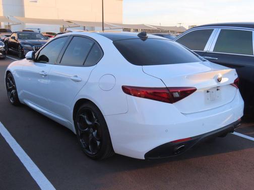 2018 Alfa Romeo Giulia Ti Sport