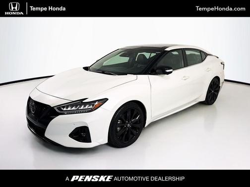 Pearl White Tricoat 2022 Nissan Maxima SR Xtronic CVT