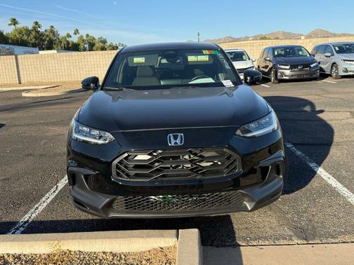 2025 Honda HR-V 2WD Sport