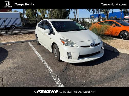 Blizzard Pearl 2010 Toyota Prius III