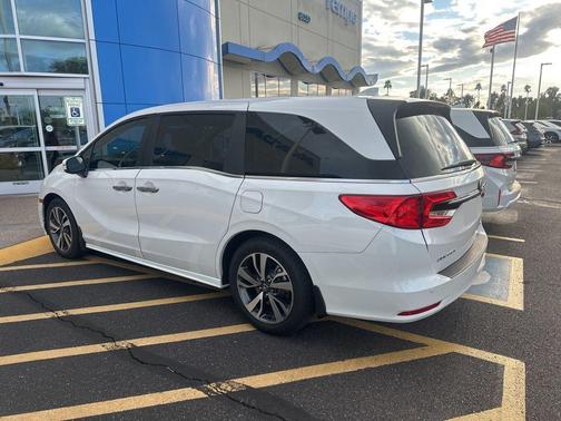 2024 Honda Odyssey Touring