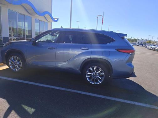 2021 Toyota Highlander Limited