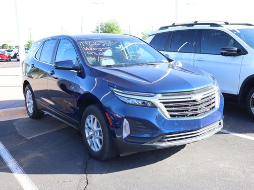Blue Glow Metallic 2022 Chevrolet Equinox 1LT