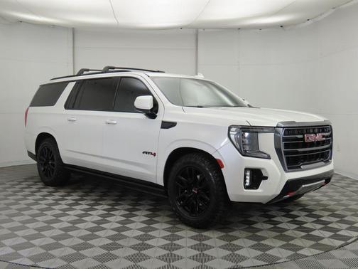 2023 GMC Yukon XL 4WD AT4