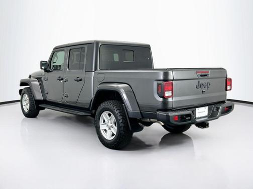 2022 Jeep Gladiator Sport S