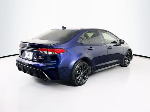 2024 Toyota Corolla Hybrid SE