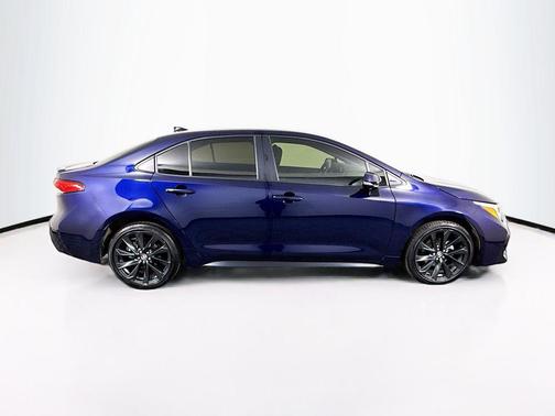2024 Toyota Corolla Hybrid SE