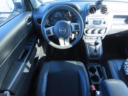 2016 Jeep Patriot 75th Anniversary