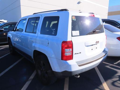 2016 Jeep Patriot 75th Anniversary