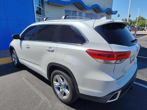 Blizzard Pearl 2018 Toyota Highlander Limited