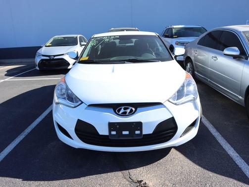 2016 Hyundai Veloster Base