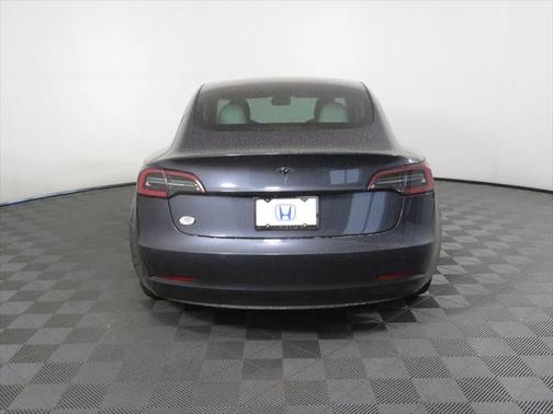 2019 Tesla Model 3 Standard Range