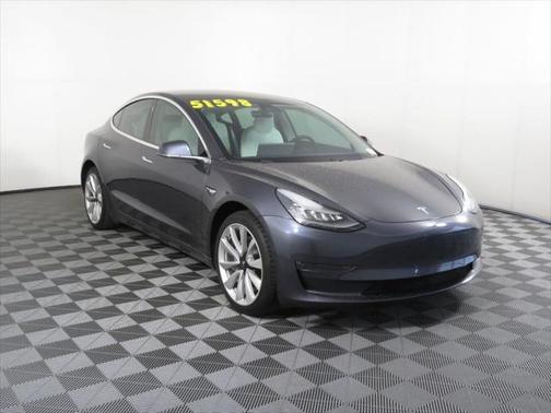 2019 Tesla Model 3 Standard Range