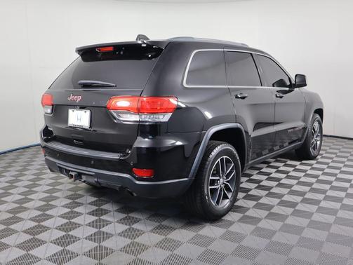 2018 Jeep Grand Cherokee Laredo E