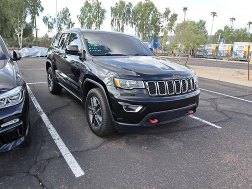 2018 Jeep Grand Cherokee Laredo E