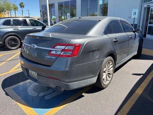 MAGNETIC METALLIC 2015 Ford Taurus Limited