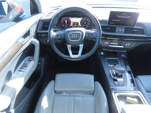 2018 Audi Q5 2.0T Tech Premium