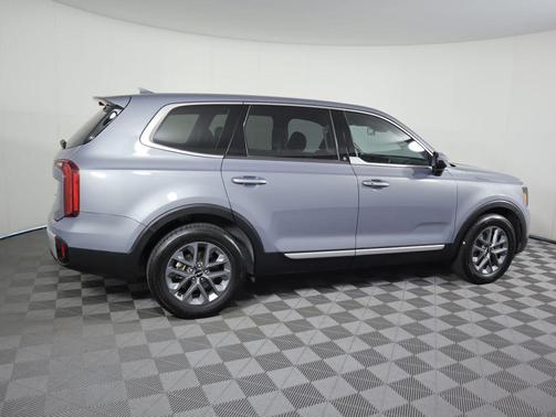 2024 Kia Telluride LX