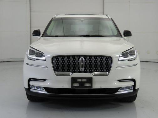 PRISTINE WHITE MET 3C 2023 Lincoln Aviator Reserve AWD