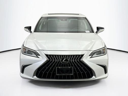 2022 Lexus ES 350 Base