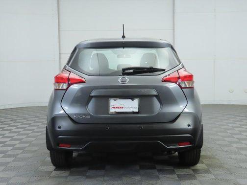 2020 Nissan Kicks S
