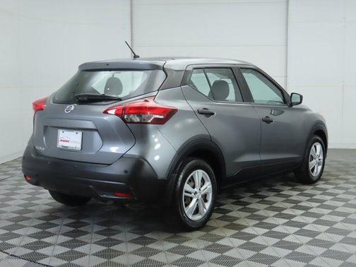 2020 Nissan Kicks S