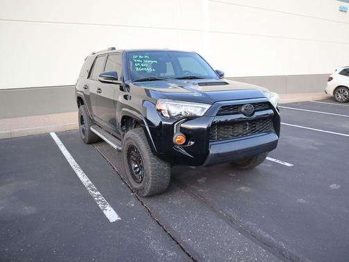 2018 Toyota 4Runner TRD Off Road Premium