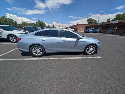 Arctic Blue Metallic 2018 Chevrolet Malibu LT