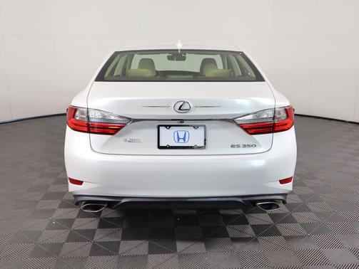 2017 Lexus ES 350 Base