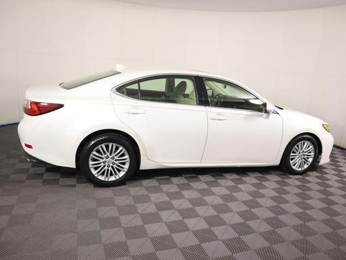 2017 Lexus ES 350 Base