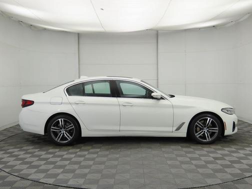 2021 BMW 530 xDrive
