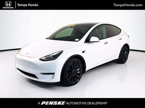 Pearl White Multi-Coat 2022 Tesla Model Y Performance Dual Motor All-Wheel Drive