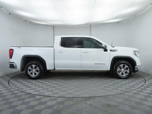 2020 GMC Sierra 1500 SLE