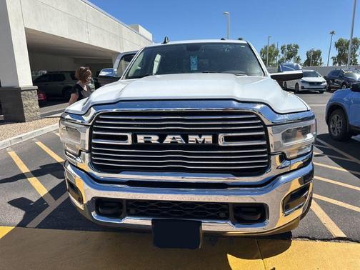 2021 RAM 2500 Laramie Crew Cab 4x4 6'4' Box