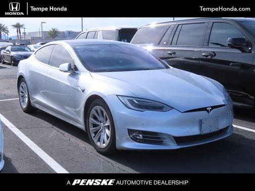 2017 Tesla Model S 90D