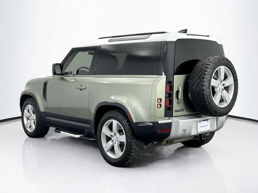 2021 Land Rover Defender 90 First Edition