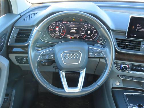 2019 Audi Q5 2.0T Premium Plus