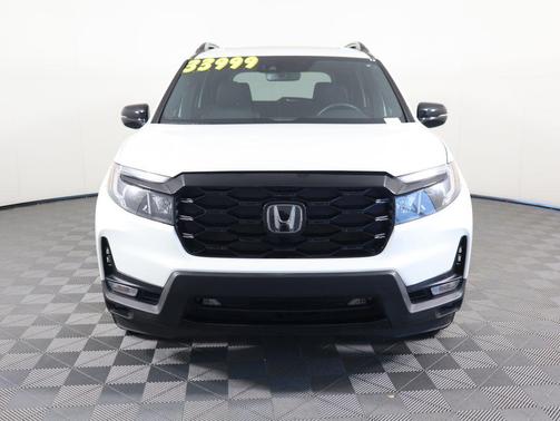 2023 Honda Passport AWD Elite