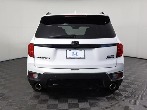 2023 Honda Passport AWD Elite