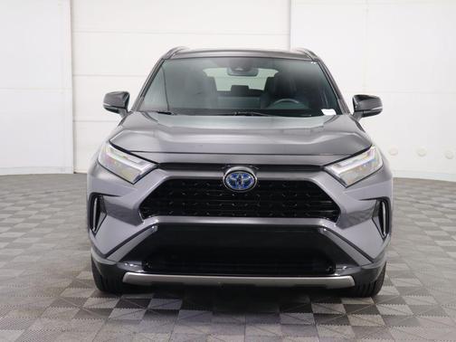 2023 Toyota RAV4 Hybrid SE