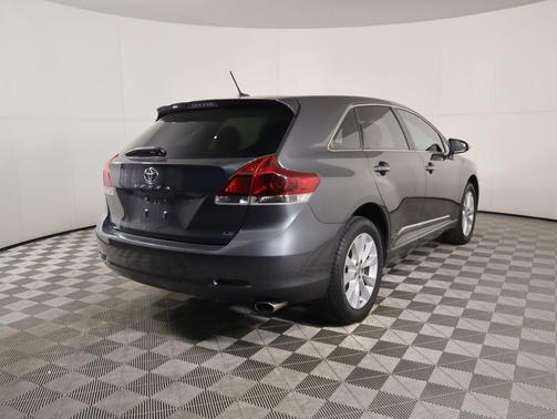 2015 Toyota Venza LE