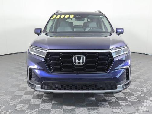 2024 Honda Pilot Touring 8-Passenger