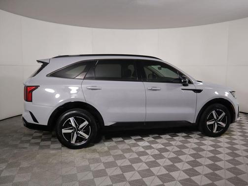 2022 Kia Sorento EX