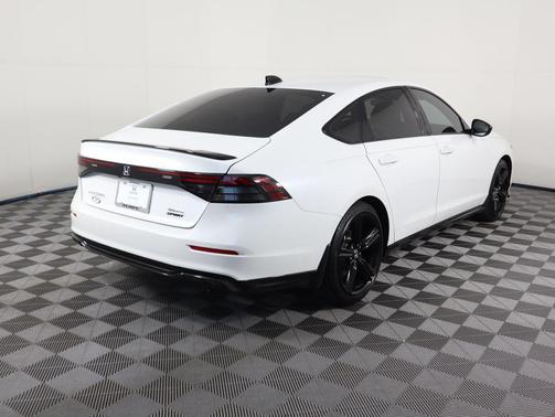 2023 Honda Accord Hybrid Sport-L