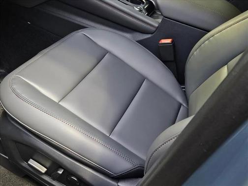 2026 Ford Explorer Active (200A)