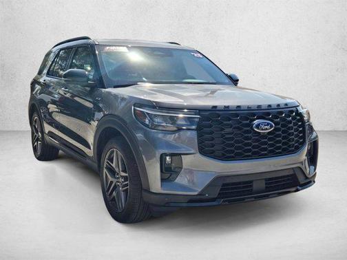 Carbonized Gray Metallic 2025 Ford Explorer ST-Line